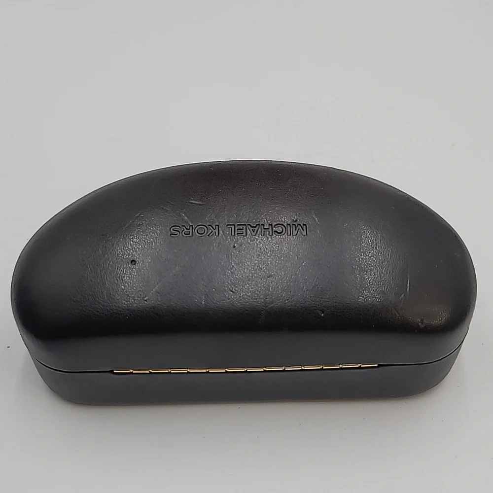 MICHAEL KORS Sunglass case brown